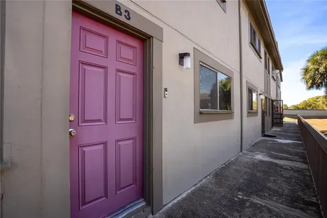 6315 Newtown Circle Tampa FL 33615