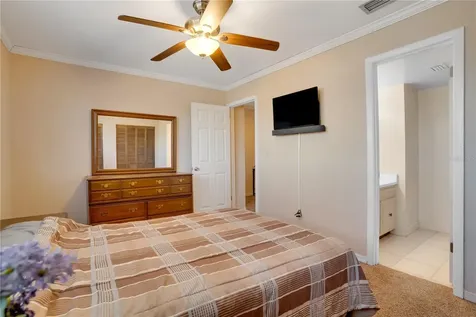 6315 Newtown Circle Tampa FL 33615