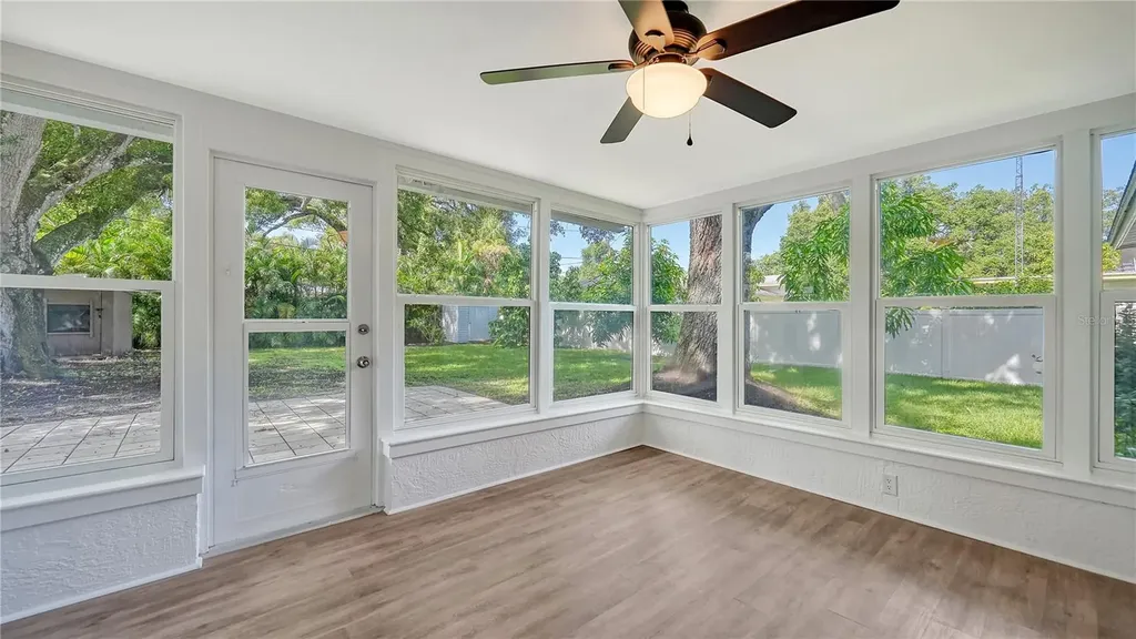 2374 Arlington Street Sarasota FL 34239