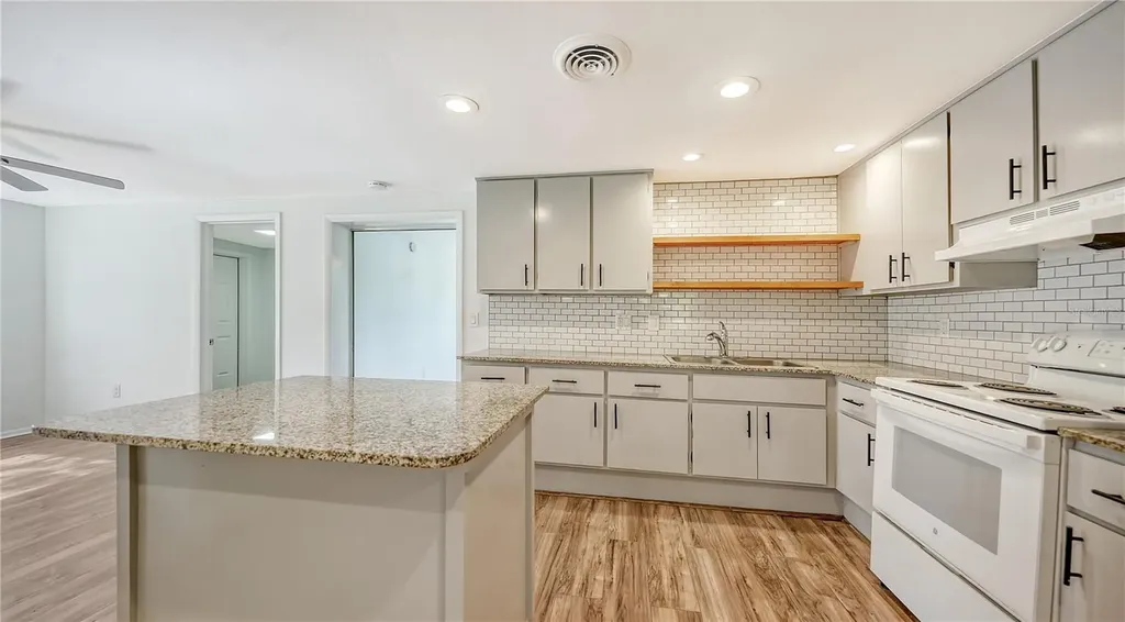 2374 Arlington Street Sarasota FL 34239