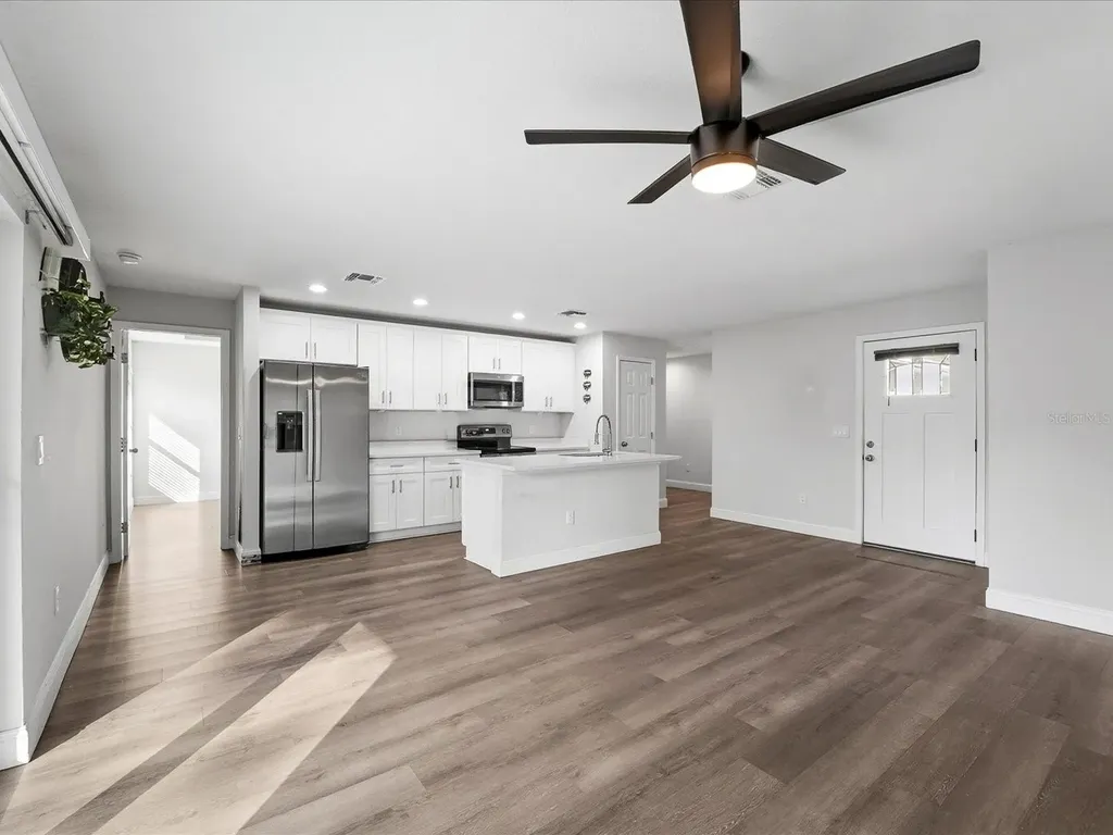 6235 Dundee Avenue North Port FL 34291