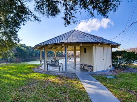 2218 Orangewood Circle Zellwood FL 32798