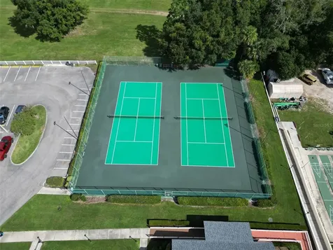 2218 Orangewood Circle Zellwood FL 32798