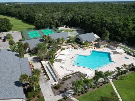 2218 Orangewood Circle Zellwood FL 32798