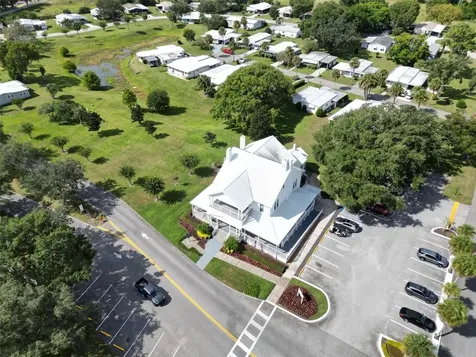 2218 Orangewood Circle Zellwood FL 32798