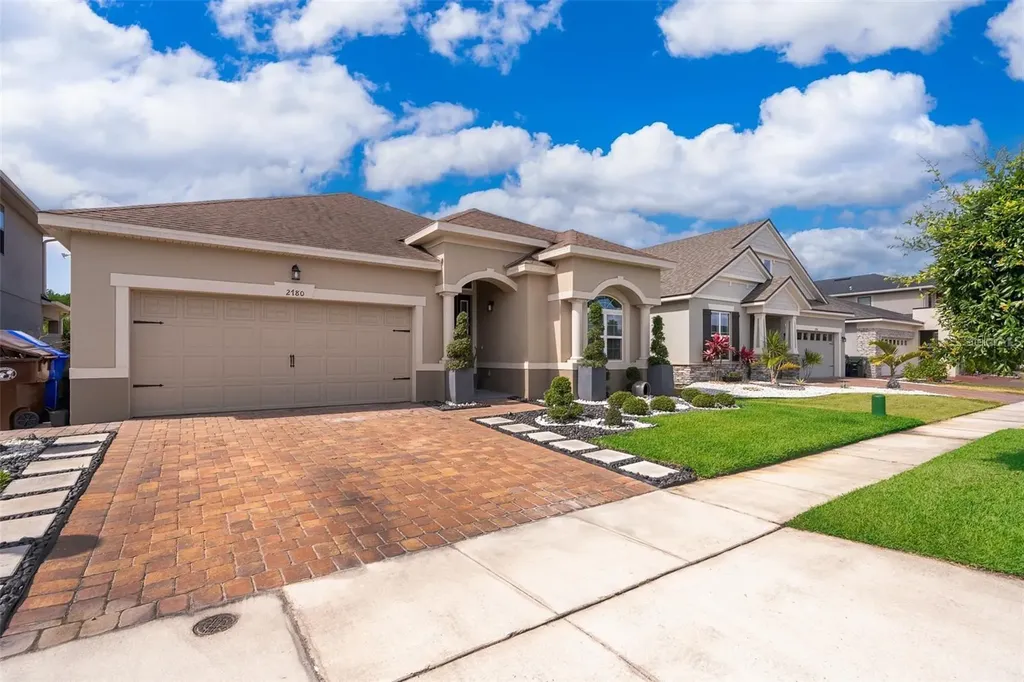 2780 Avian Loop Kissimmee FL 34741