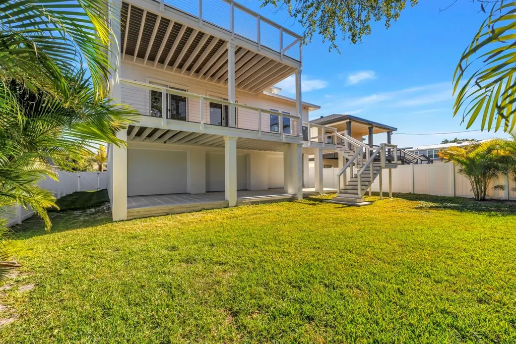 3752 Arkansas Avenue NE St Petersburg FL 33703