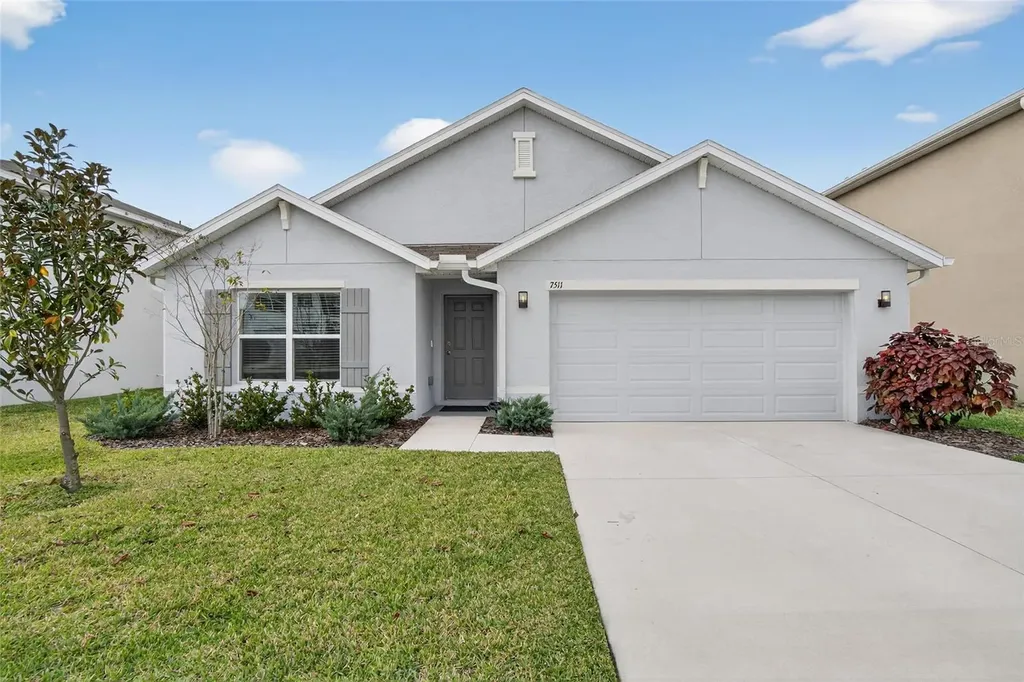 7511 Rosewood Garden Loop Tampa FL 33637