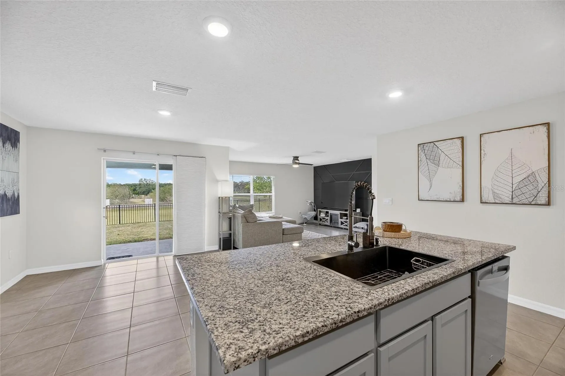 7511 Rosewood Garden Loop Tampa FL 33637