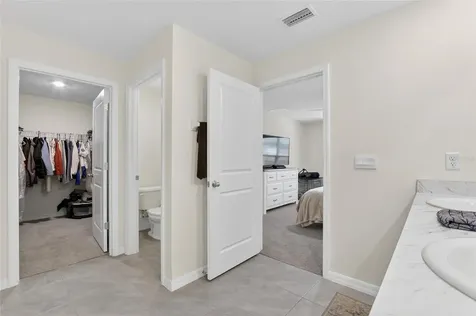7511 Rosewood Garden Loop Tampa FL 33637