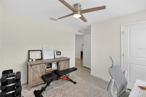 7511 Rosewood Garden Loop Tampa FL 33637