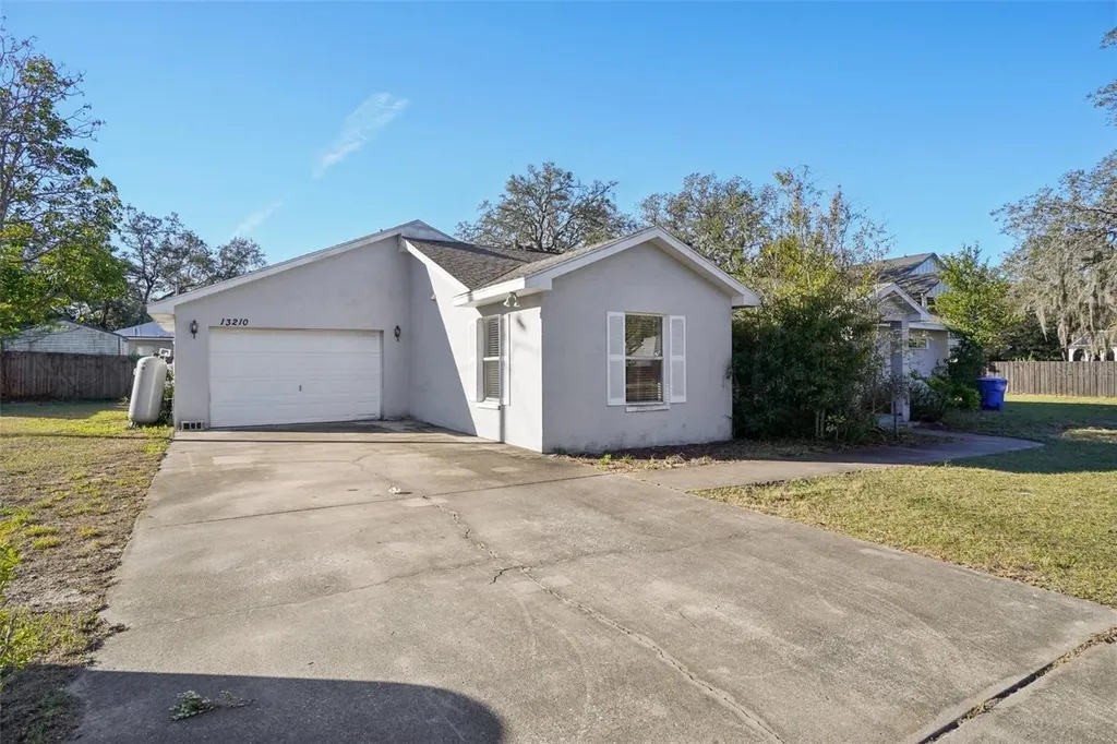 13210 Maple Street Odessa FL 33556