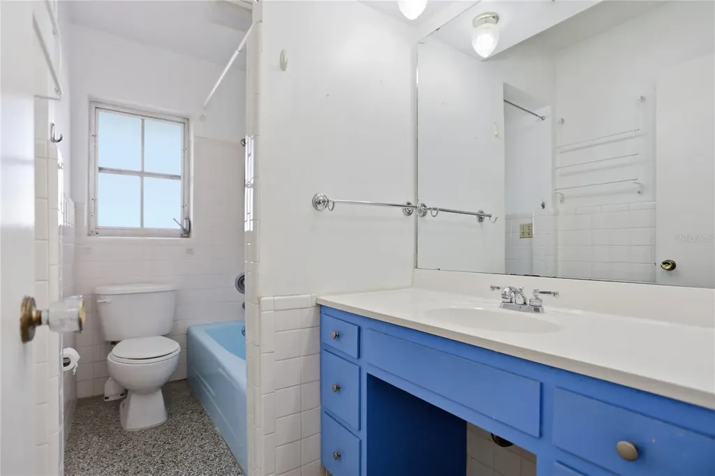 570 Dommerich Drive Maitland FL 32751