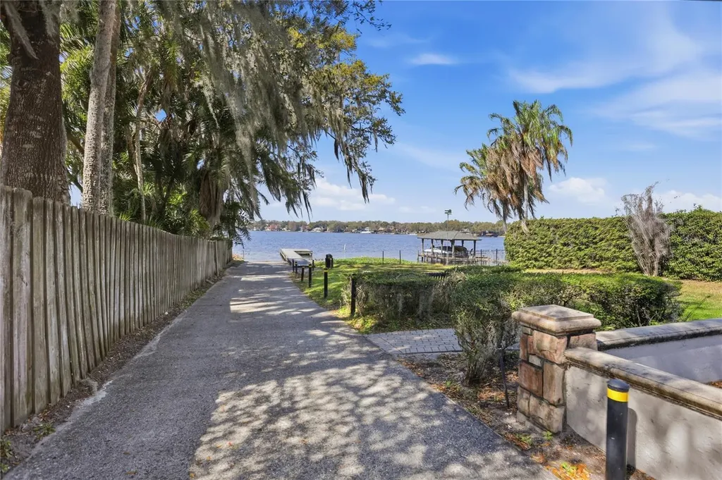 570 Dommerich Drive Maitland FL 32751