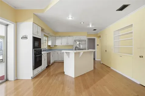 570 Dommerich Drive Maitland FL 32751