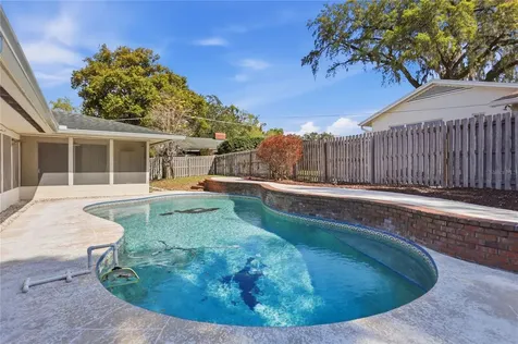 570 Dommerich Drive Maitland FL 32751
