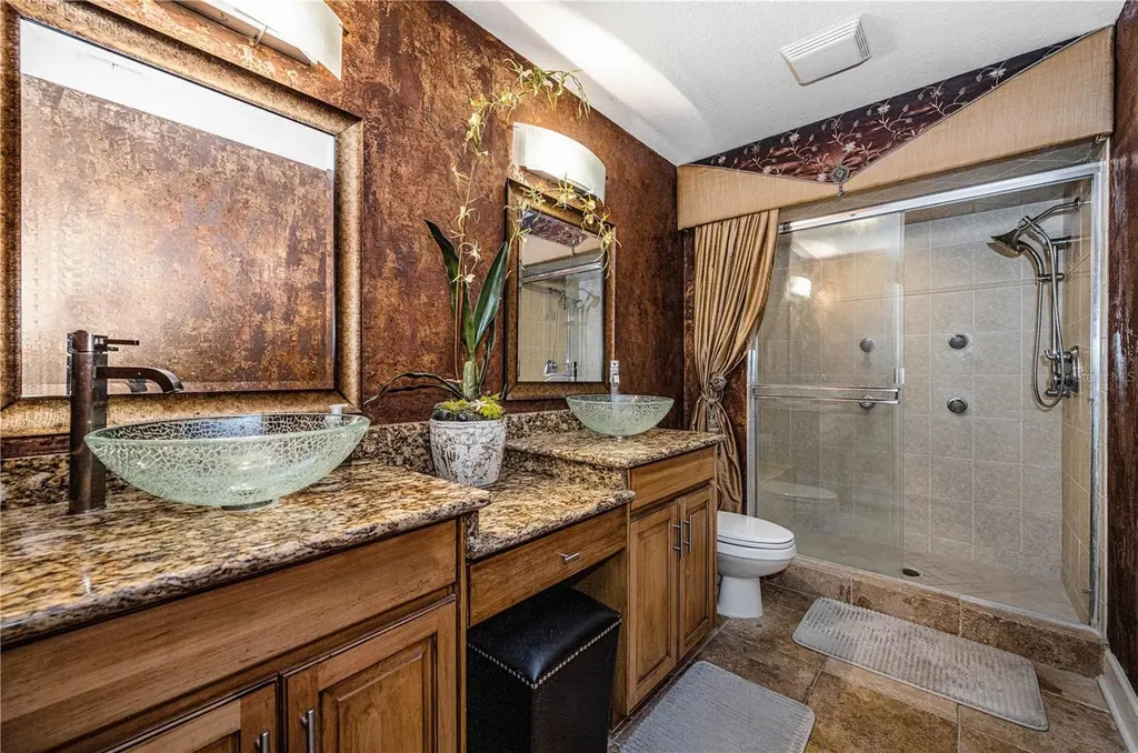 106 Yacht Club Circle North Redington Beach FL 33708
