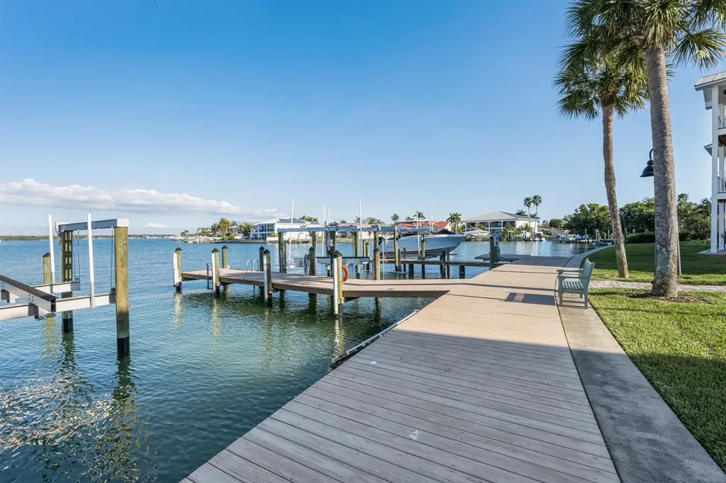 106 Yacht Club Circle North Redington Beach FL 33708
