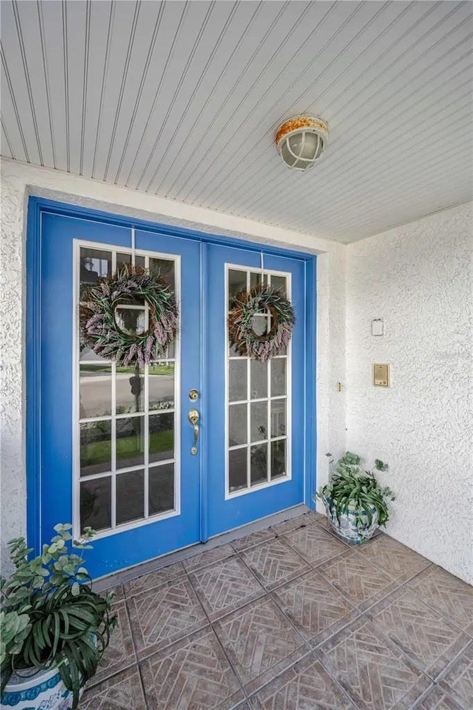 106 Yacht Club Circle North Redington Beach FL 33708