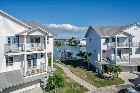 106 Yacht Club Circle North Redington Beach FL 33708