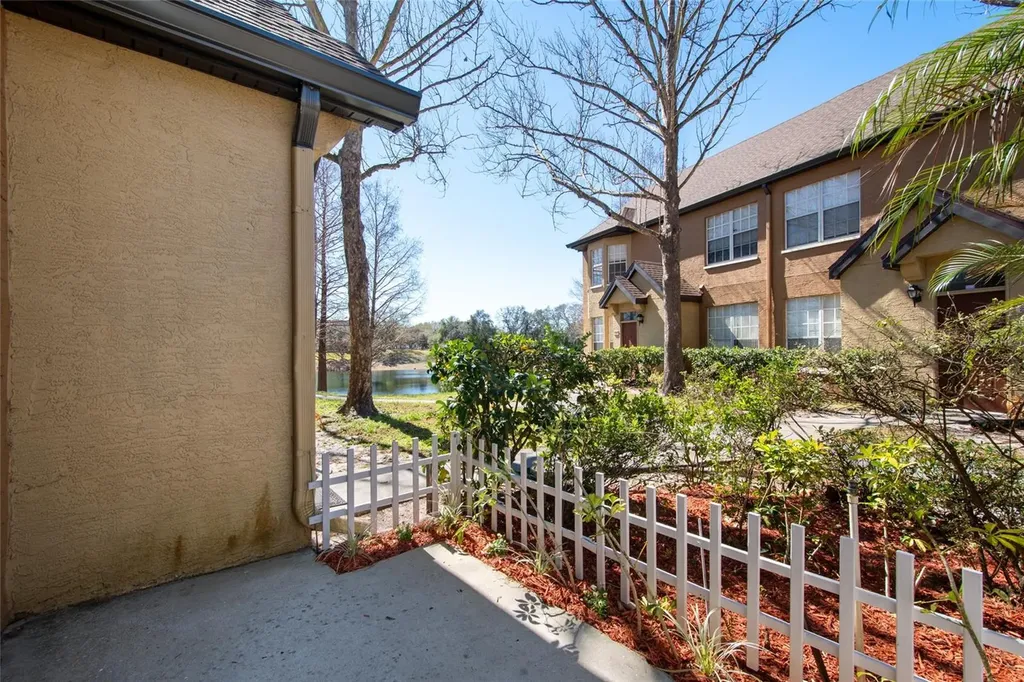6384 Raleigh Street Orlando FL 32835