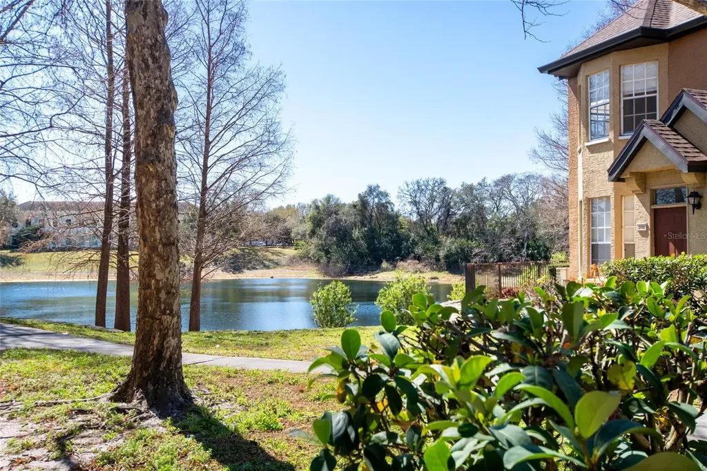 6384 Raleigh Street Orlando FL 32835