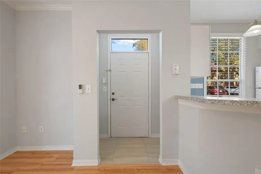 6384 Raleigh Street Orlando FL 32835