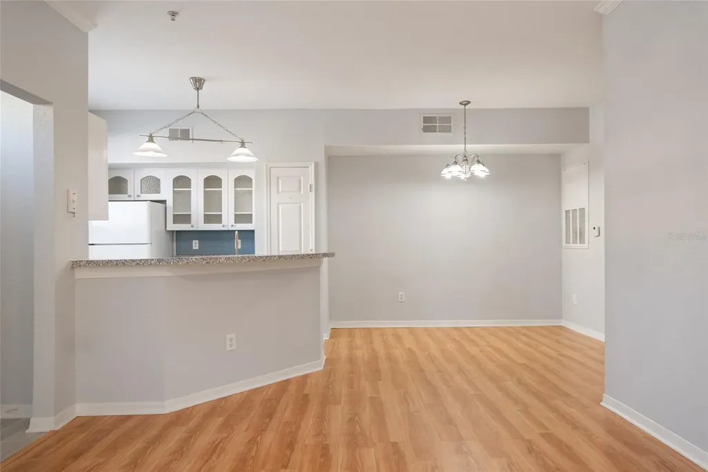 6384 Raleigh Street Orlando FL 32835