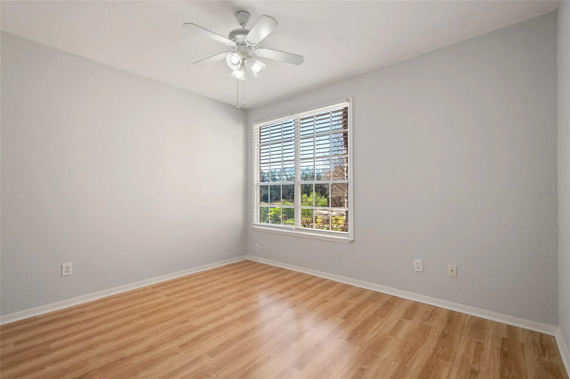 6384 Raleigh Street Orlando FL 32835