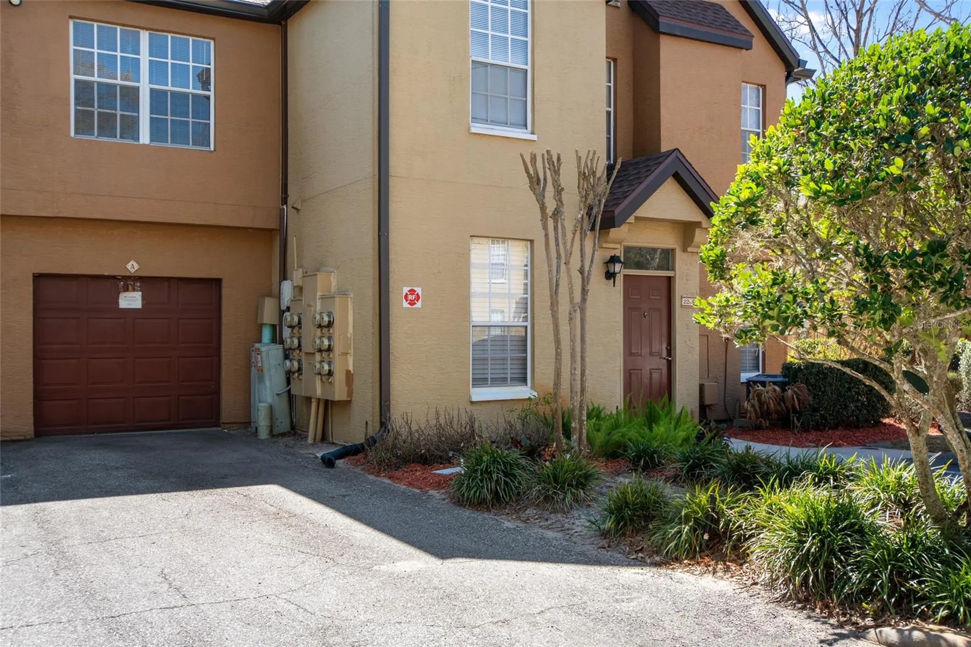 6384 Raleigh Street Orlando FL 32835
