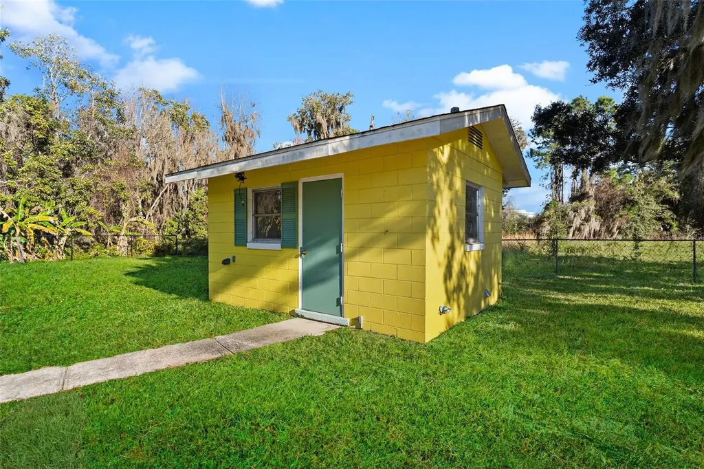 32828 Lake Eustis Drive Tavares FL 32778