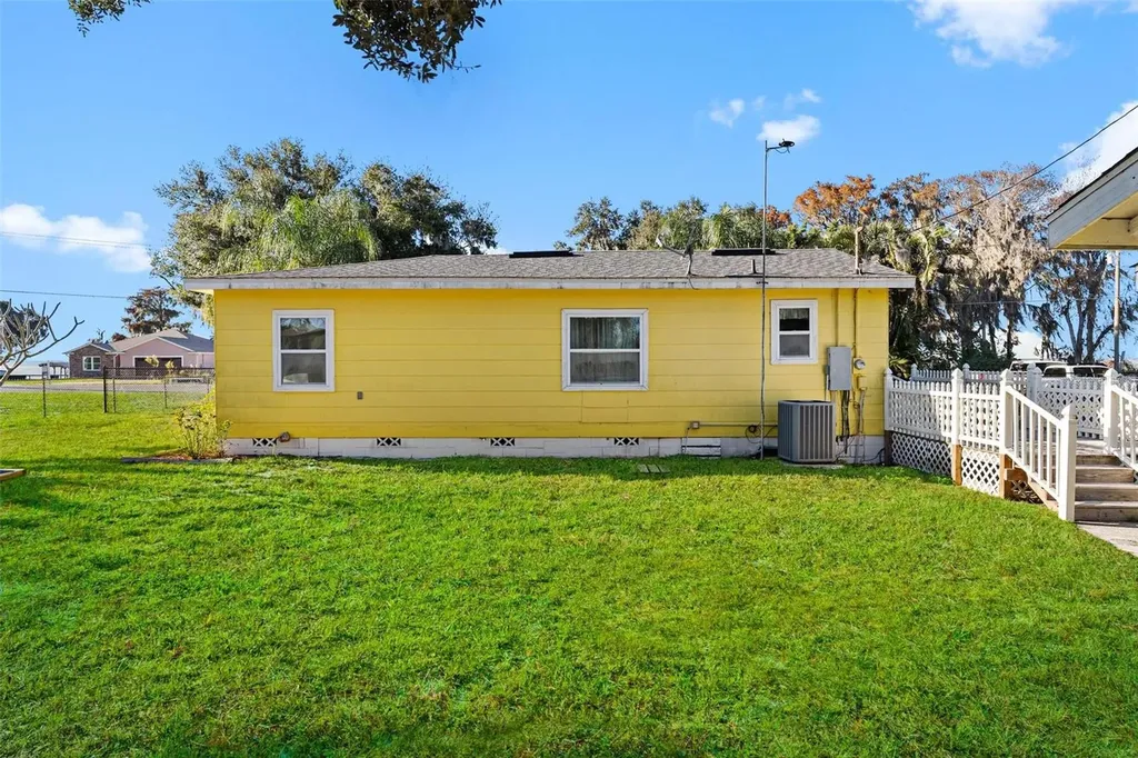 32828 Lake Eustis Drive Tavares FL 32778