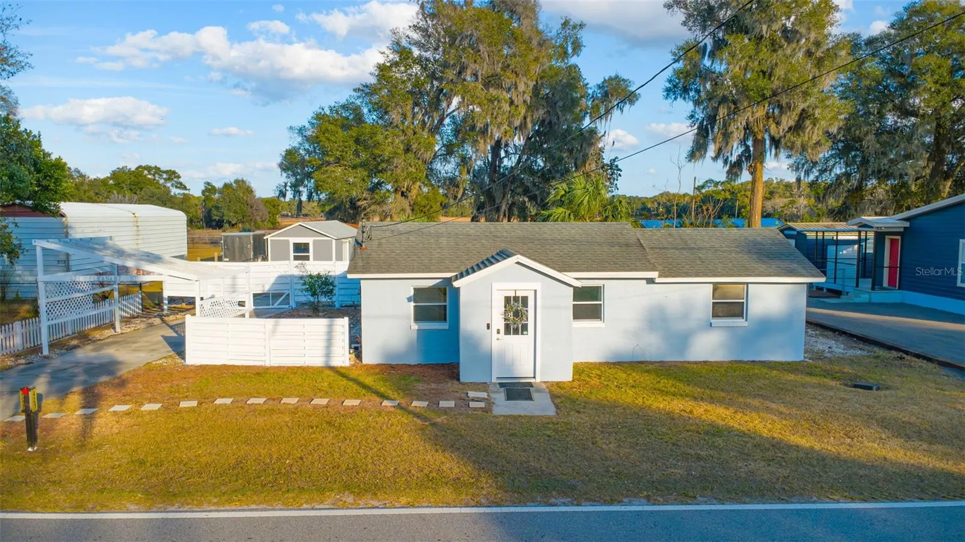 421 Pleasant Street Lake Helen FL 32744