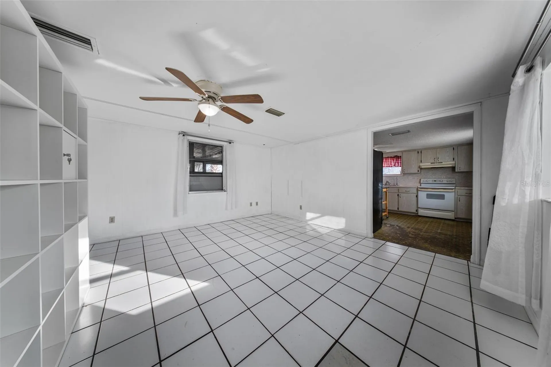 421 Pleasant Street Lake Helen FL 32744