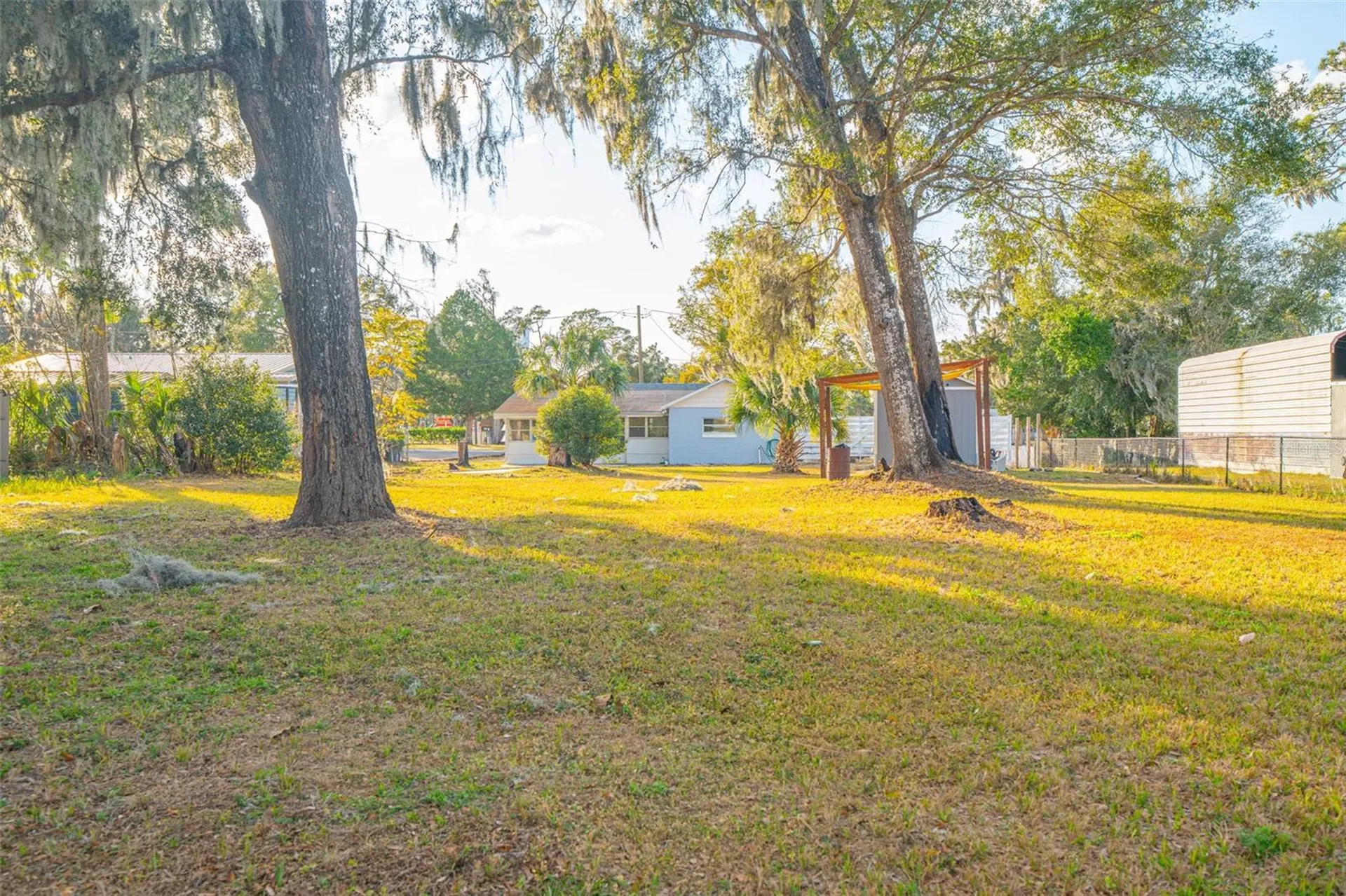 421 Pleasant Street Lake Helen FL 32744