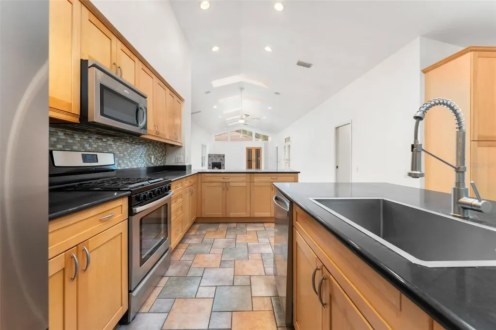 2921 NW 24th Terrace Gainesville FL 32605