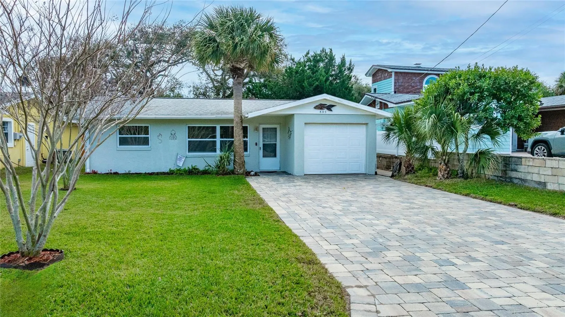 805 E 14th Avenue New Smyrna Beach FL 32169