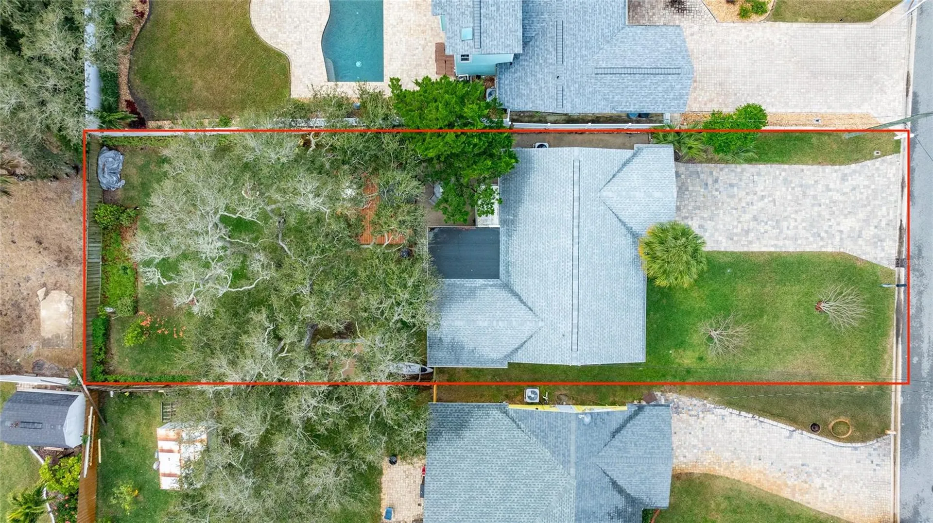 805 E 14th Avenue New Smyrna Beach FL 32169