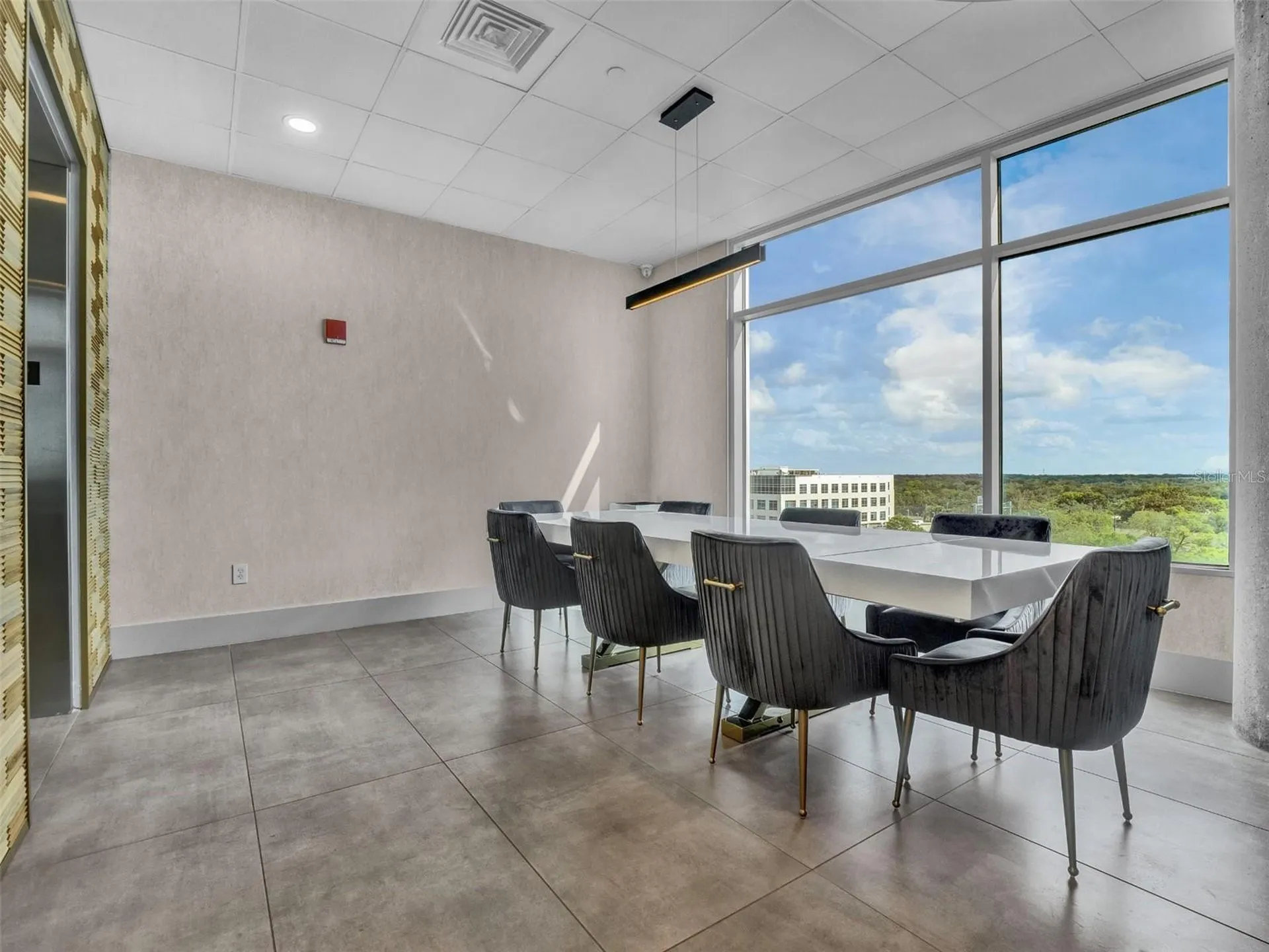 525 E Jackson Street Orlando FL 32801