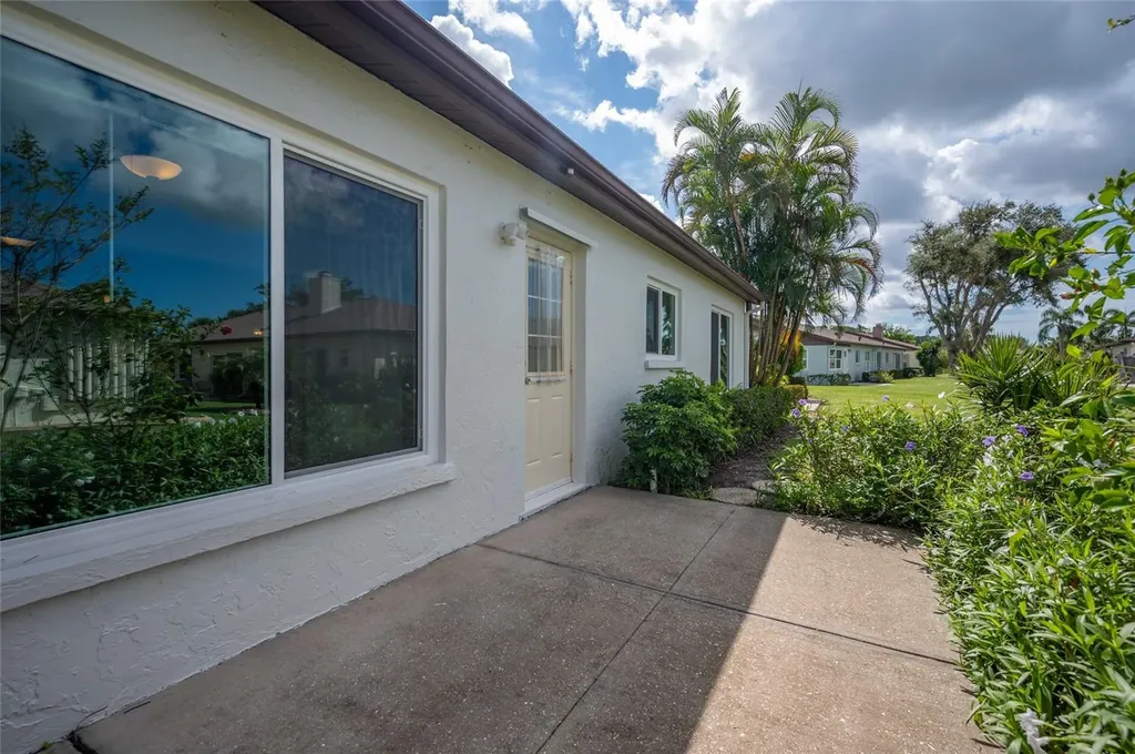 660 Linden Drive Englewood FL 34223