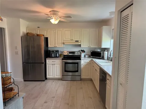 660 Linden Drive Englewood FL 34223