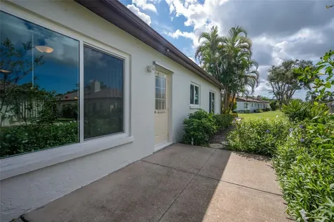 660 Linden Drive Englewood FL 34223