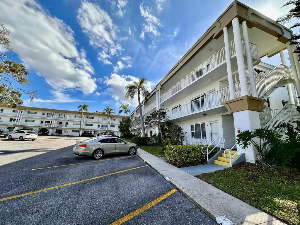 2431 Canadian Way Clearwater FL 33763