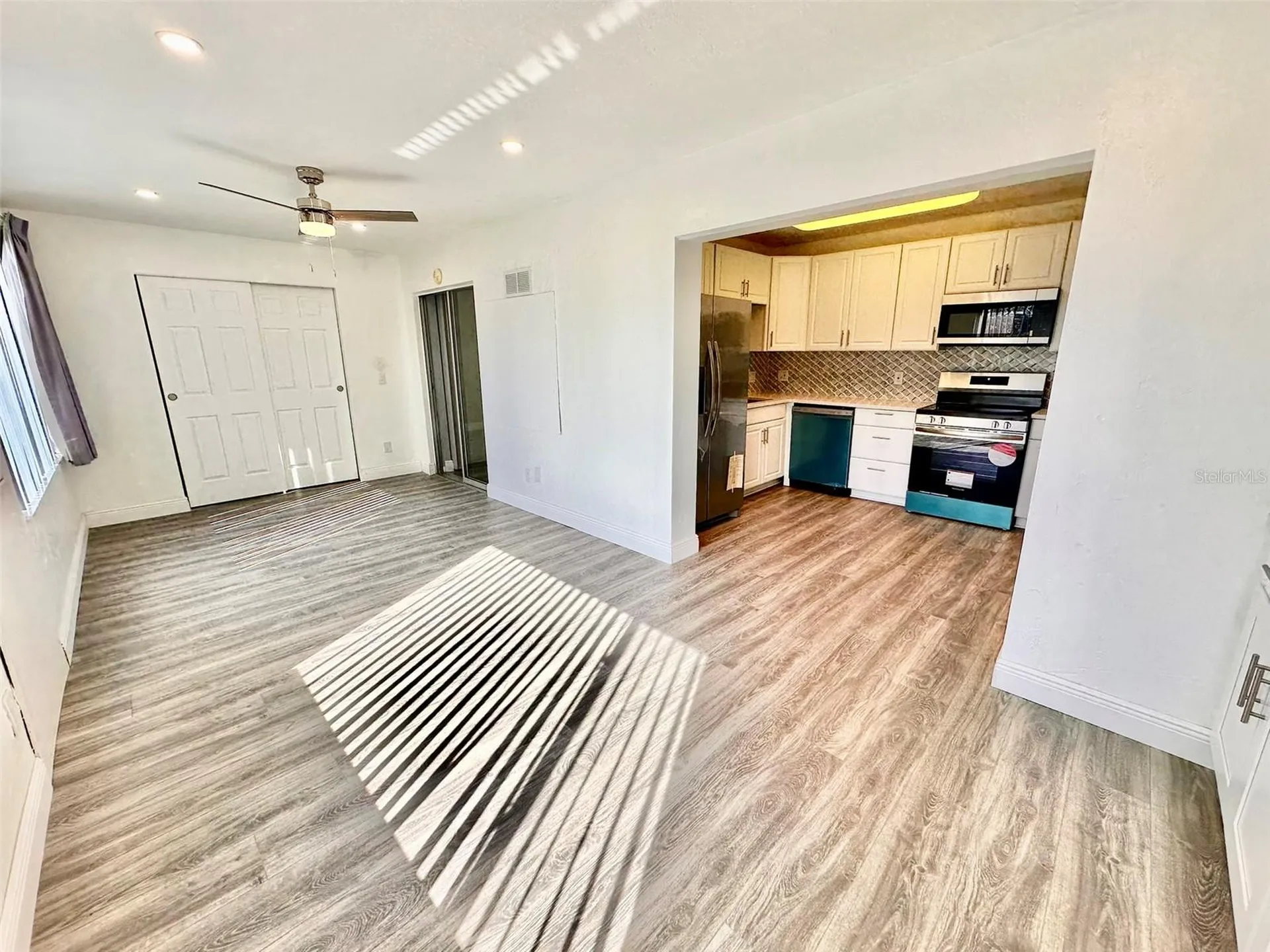 2431 Canadian Way Clearwater FL 33763