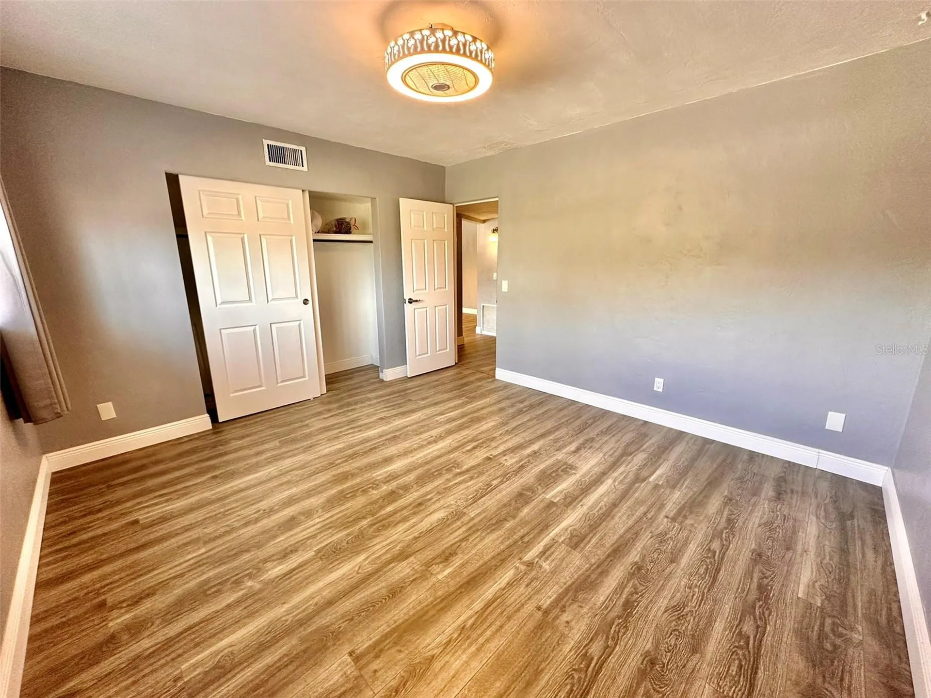 2431 Canadian Way Clearwater FL 33763