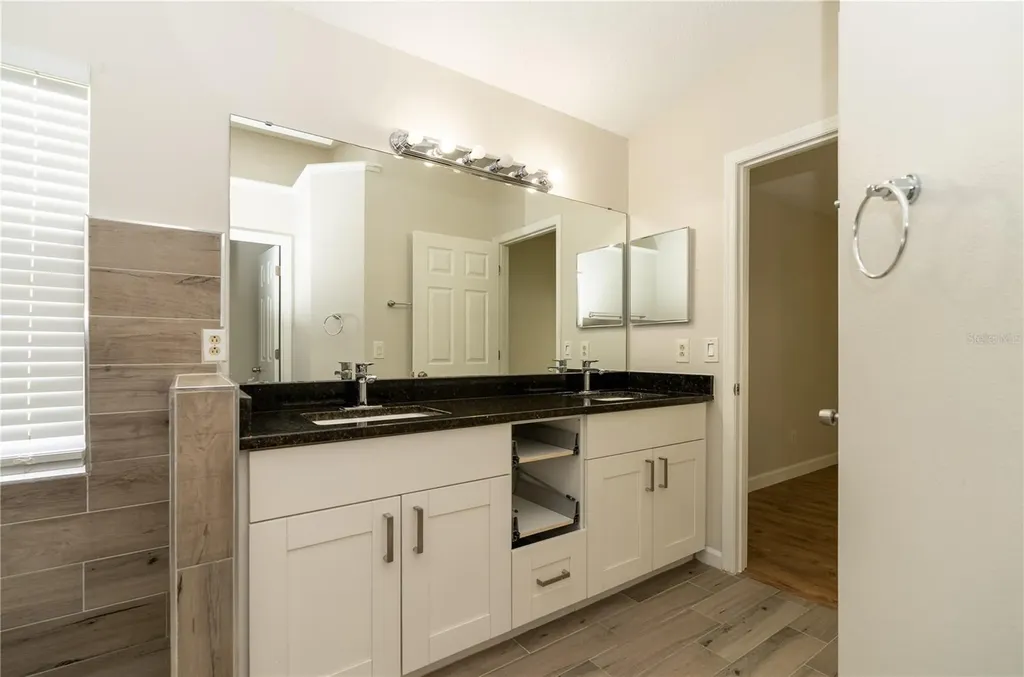 11547 Grazeley Court Orlando FL 32837
