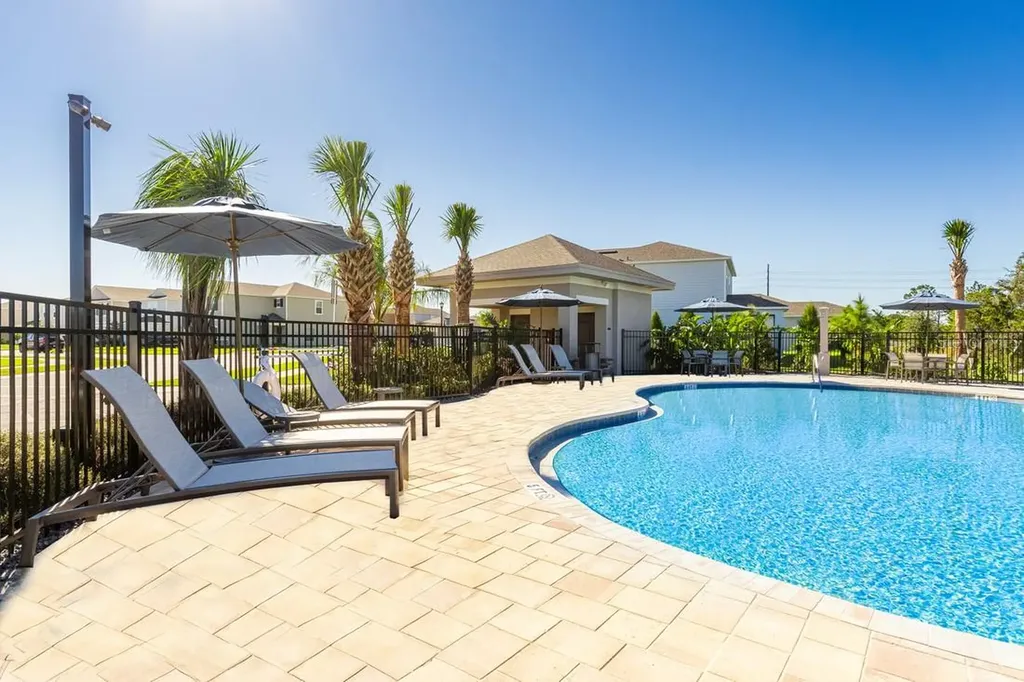 732 Hazelwood Court Haines City FL 33844