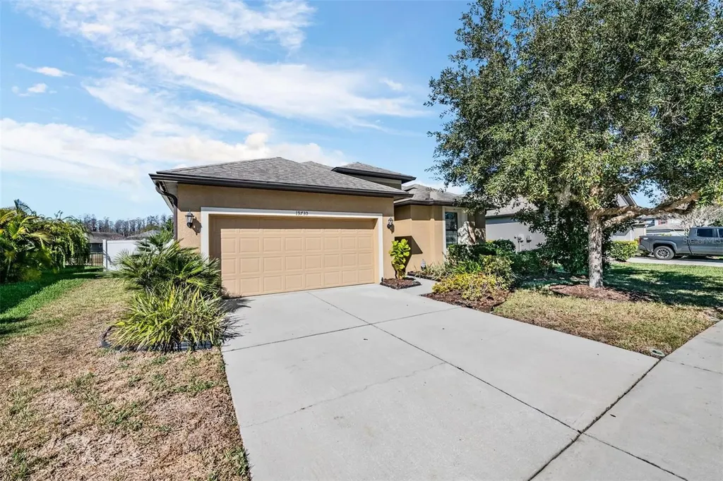 Land O Lakes FL 34638