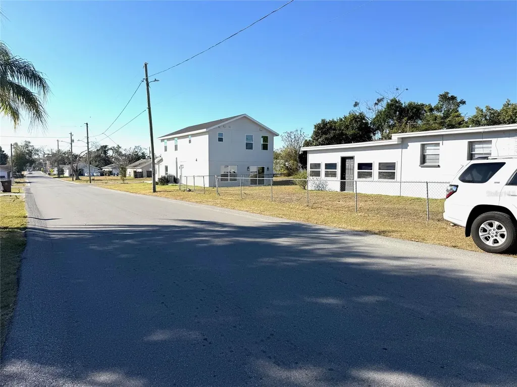 1125 Avenue L Haines City FL 33844