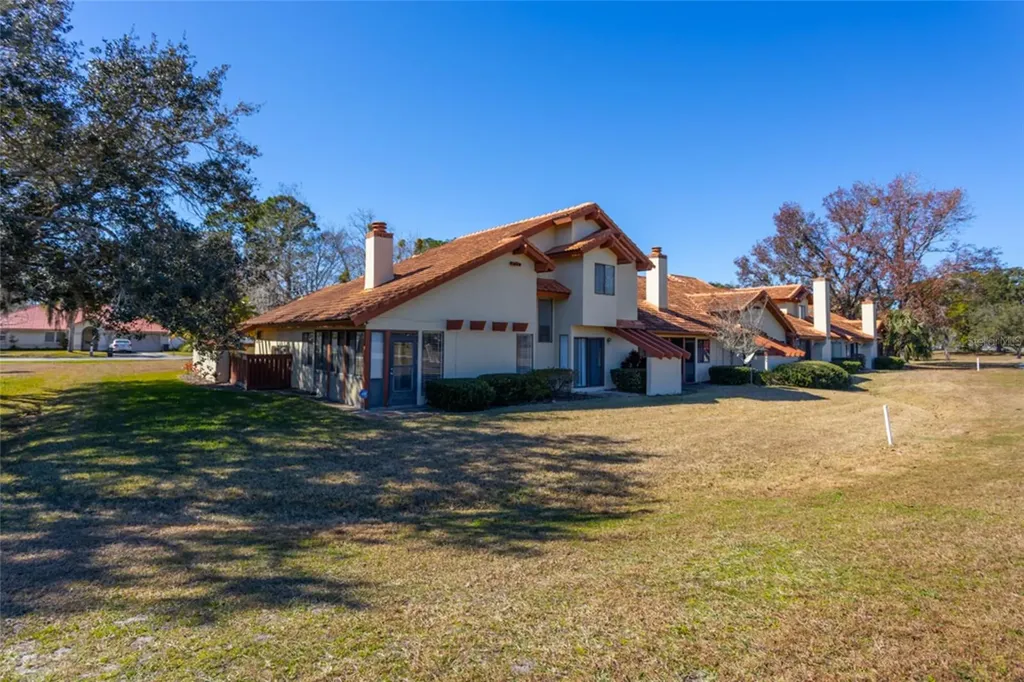 39 Village Circle Palm Coast FL 32164
